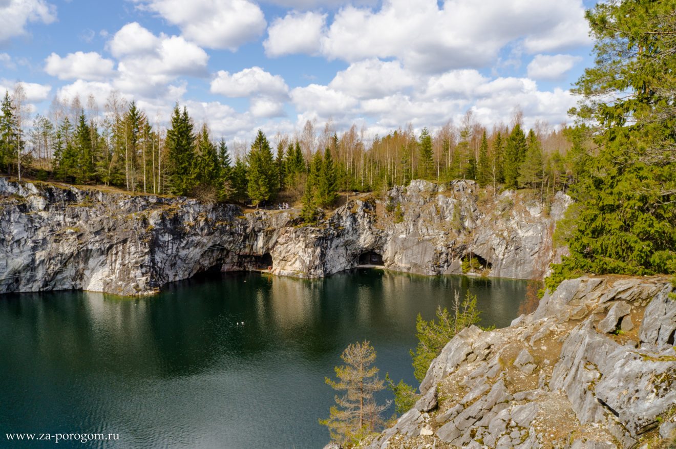 Парк рускеала фото летом